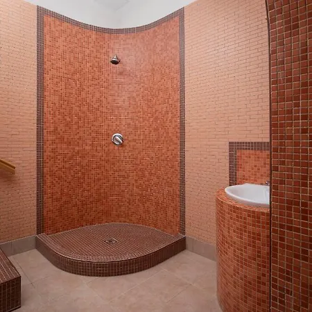 Grand Bellevue Hotel 4*