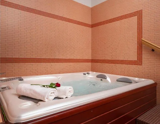 Hotel Grand Bellevue 4*